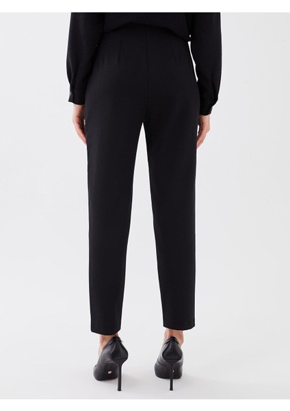 Classic Dar Kalıp Kadın Havuç Pantolon indirimleri