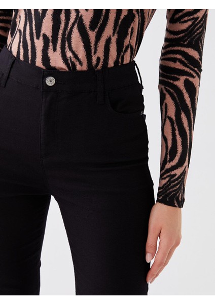 Basic Slim Fit Kadın Jean Pantolon