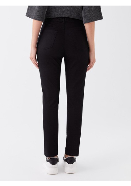Basic Slim Fit Kadın Jean Pantolon fırsatları