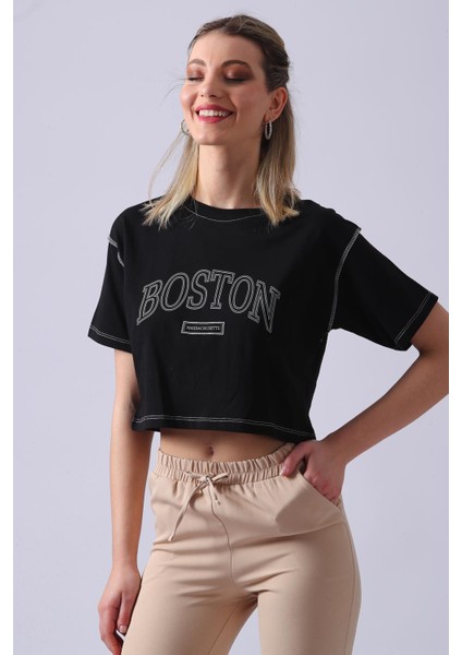 Boston Yazılı Crop Kadın T-Shirt