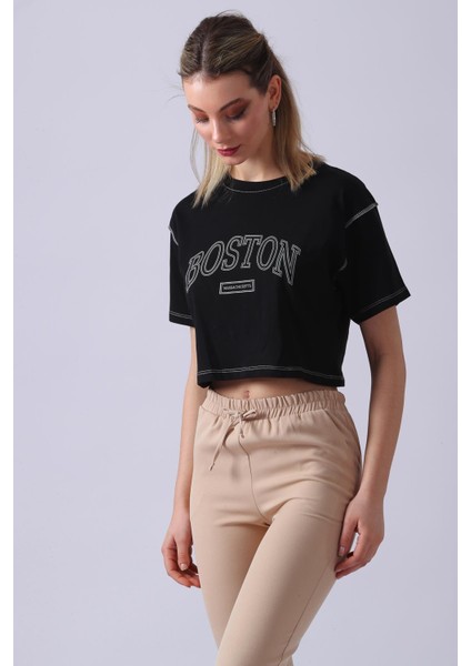 Boston Yazılı Crop Kadın T-Shirt