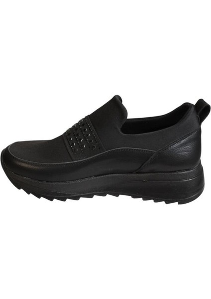 Yazkış Kadın Siyah Streç Kumaş Üzeri Taşlı 4cm Kalın Comfort Taban Spor Ayakkabı