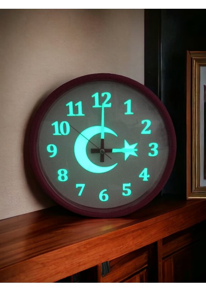Fosforlu Gece Görünen 5 Saat Parlayan Ayyıldız Duvar Saati Çap 28 cm