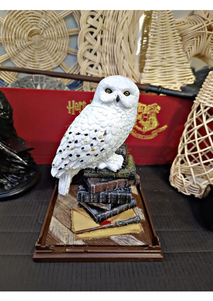 Harry Potter Standlı Baykuş Hedwig