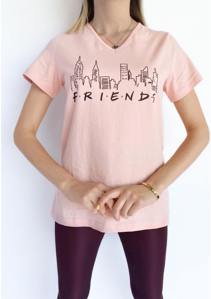 Kadın V Yaka Friends Baskılı Pembe Tshirt fiyatları