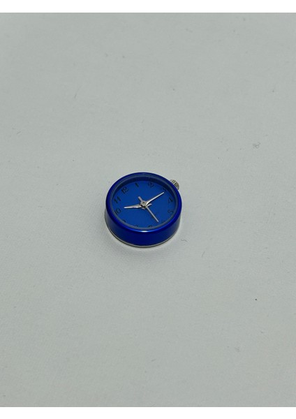 Tasarım Amaçlı Pilli Saat 17,5 mm Mavi