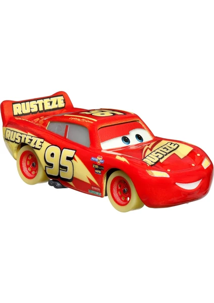 Disney Cars HPG76 Cars Karanlıkta Parlayan Yarışçılar Tekli Karakter Araçlar Lıghtnıng Mcqueen HPG77 - HPG76