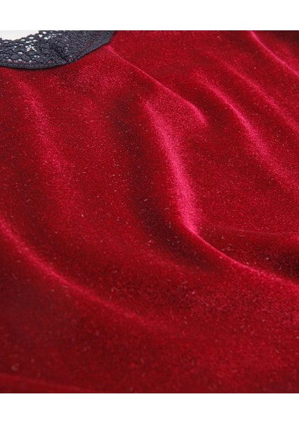 Kırmızı Kadife Şortlu Pijama Takımı