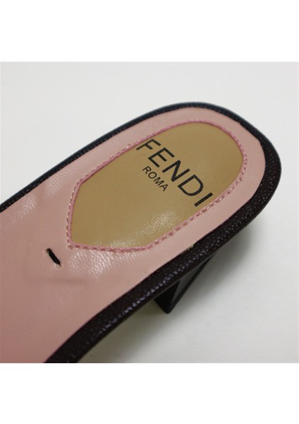 Taş Detaylı Kadın Terlik fırsatları