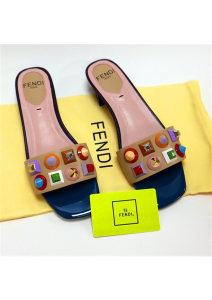 Taş Detaylı Kadın Terlik