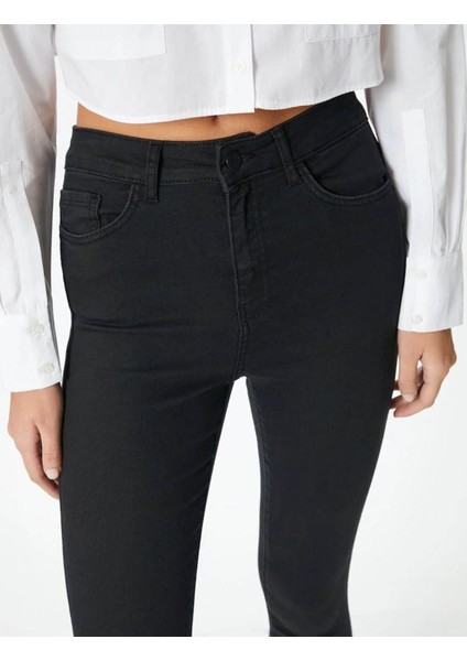 Kadın Jean Pantolon Siyah 4SAL40367MD fırsatları