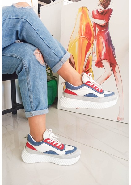 Çok Renkli Bağcıklı Düz Taban Kadın Sneaker modelleri