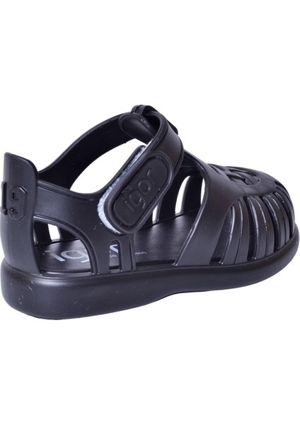 Igor Çocuk Sandalet Siyah fırsatları