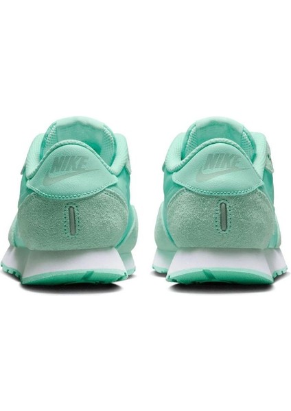 Md Valıant CN8558-301 Sneaker Dar Kalıp 1 Numara Büyük Alınız indirimleri