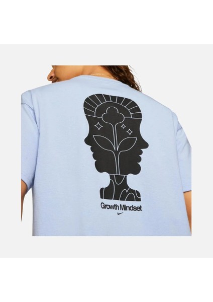 Sportswear Sust M2Z ''growth Mindset'' Graphic Short-Sleeve Erkek Pamuklu Mavi T-Shirt DQ1004 indirimleri