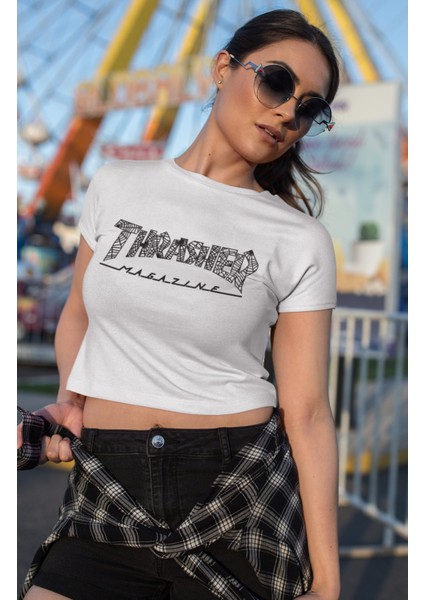 Trasher Magazine Baskılı Crop Top, Örümcek Desen Baskılı Crop Bluz