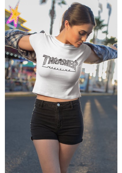 Trasher Magazine Baskılı Crop Top, Örümcek Desen Baskılı Crop Bluz