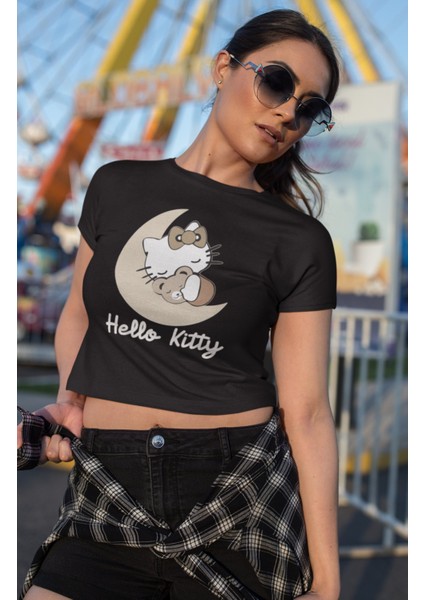 Uyuyan Hello Kitty Baskılı Crop Top, Çizgi Film Karakteri Baskılı Crop Bluz