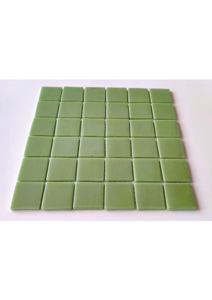 Yaşam Alanlarının Tüm Yüzeyleri Için Cam Mozaik. Renk: Mint Yeşili. Cam Ölçüsü: 50X50 Mm. File Ölçüsü: 31.5X31.5 Cm. ( 1 Kutu = 10 File Karo = 1 M2 Fiyatıdır. ) indirimleri