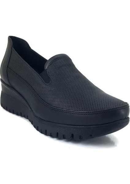 3520 Deri Günlük Kadın Ayakkabı-Siyah
