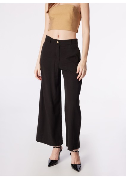 Siyah Kadın Crop Pantolon F4SL-PNT0303