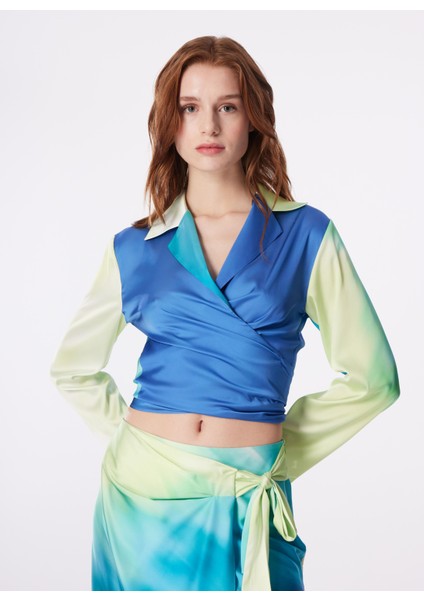 Kruvaze Yaka Batik Çok Renkli Kadın Bluz F4SL-BLZ0835 modelleri