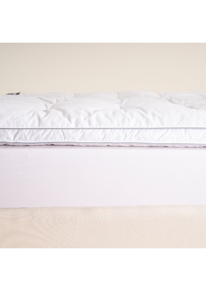 Tüy Geçirmez 2'ye Ayrılabilen %100 Kaz Tüyü Topper 180x200 cm - Piume Punto Comfort modelleri