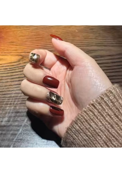 Nail Art Diamond Wearable Nails Kırmızı Kısa Yanlış Tırnak Yaması Çıkarılabilir Çiviler (Yurt Dışından)