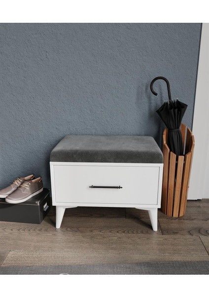 Milka Bench