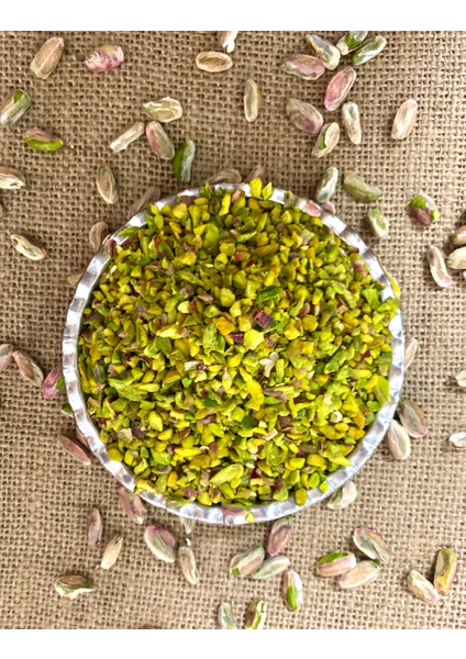 Antep Fıstığı Pirinç Taneli Boz İç - Teni Mahsul - baklavaya uygundur -2025 modelleri