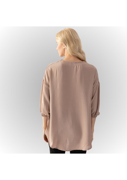 Kadın Bisküvi Yakası Düğme Detaylı Kolları Büzgülü Yarım Kol Salaş Kesim Aerobin Tunik fırsatları