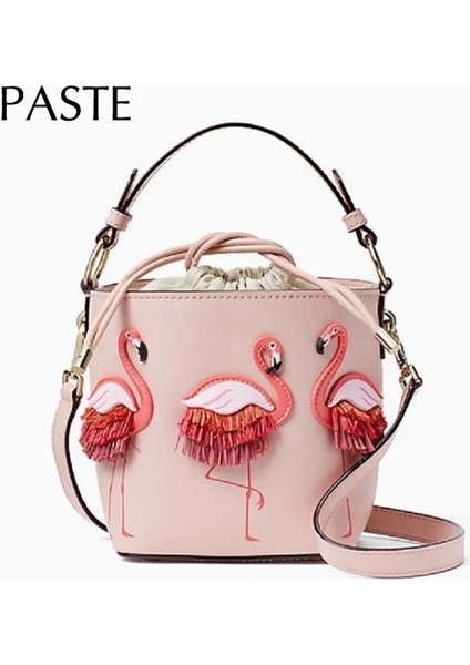 Pembe Tarzı Flamingo Nakış Tasarım Güzel Pembe Kova Çanta Küçük Pu Deri Kadın Omuz Çantası Sevimli Kız Crossbody Çanta Günlük Çanta (Yurt Dışından) fiyatları