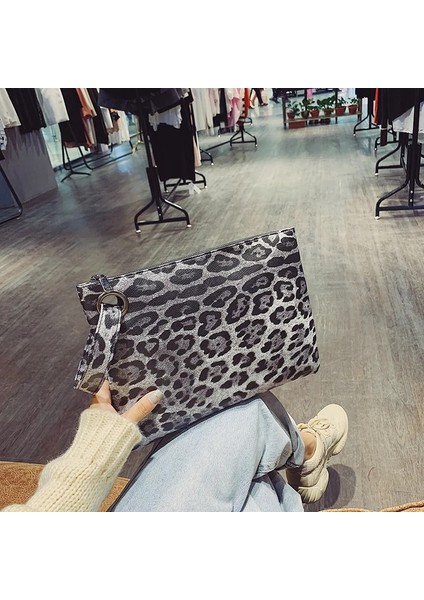 Gri Tarzı Lüks Tasarımcı Trendy Çanta Yeni Moda Leopar Baskı Bayanlar Debriyaj Çok Renkli Retro Düz Çanta Büyük Kapasiteli Debriyaj (Yurt Dışından) modelleri