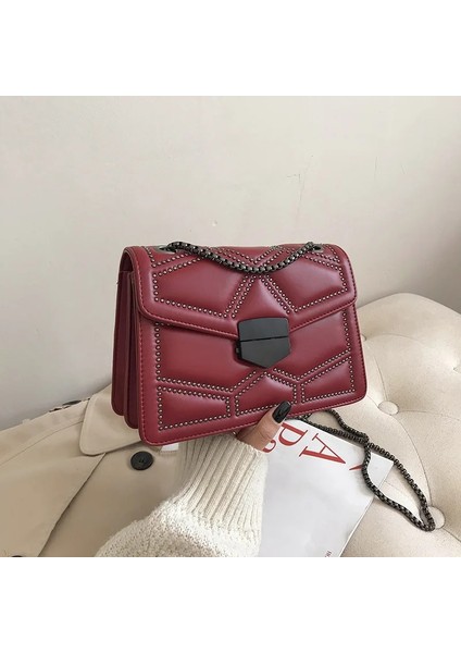 Şaraplı Stil 23,5X9,5X16,5 cm Wome Kadın Omuz Messenger Çanta Bayan Lüks Çanta ve Çantalar Lüks Tasarımcı Için Perçin Zincir Küçük Crossbody Çanta (Yurt Dışından)