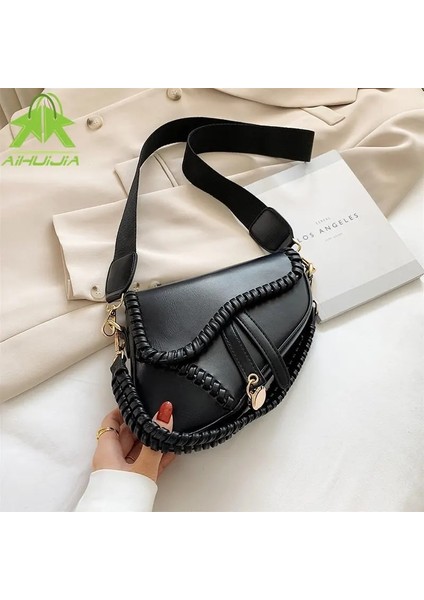 Siyah Stil 20X17X6CM 2021 Yeni Örgü Bayan El Çantaları Pu Yastık Kadınlar Için Klasik Çanta Hafif Lüks Moda Tek Omuz Messenger Crossbody Çanta (Yurt Dışından) fiyatları