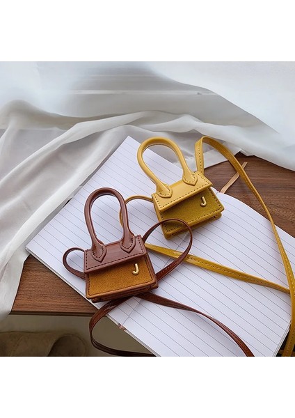 Süet Kırmızı Tarzı Kadın Dekorasyon Çanta Süper Mini Kulak Kız Ins Sıcak Tasarımcı Tote Çanta Süet Moda Crossbody Messenger Çanta Çanta (Yurt Dışından) indirimleri