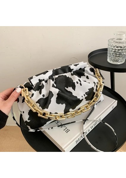 Inek Tarzı 27.5X7X15CM Fashi On Zebra Desen Omuz Çantası Kadın Pu Deri Pileli Çanta Lüks Zincirler Crossbody Çanta Inek Desen Messenger Çanta Bolso (Yurt Dışından)