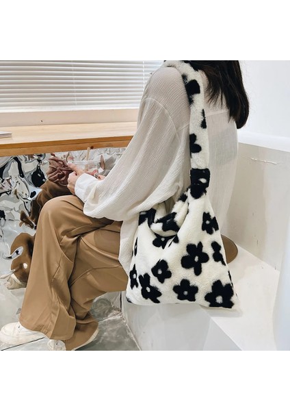 Leopar Baskı B Stili Kadın Peluş Çiçek Desen Omuz Çantaları Kadın Inek Baskı Kova Çanta Aşk Kalp Baskı Faux Kürk Çanta Kürklü Kabarık Bez Çantalar (Yurt Dışından) fırsatları