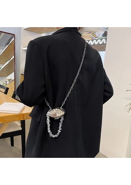 Gümüş Tarzı Lüks Mini Kadın Metal Kabuk Çanta Crossbody Çanta Kadın Boncuklu Zincir Çanta Parti Ruj Tuşları Bolsa Akşam Göğüs Bel Paketi (Yurt Dışından) modelleri