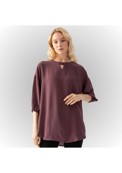 Kadın Gül Kurusu Yakası Düğme Detaylı Kolları Büzgülü Yarım Kol Salaş Kesim Aerobin Tunik