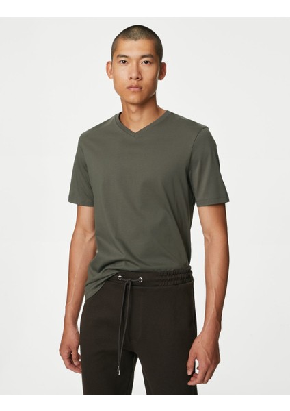Yumuşak Dokulu V Yaka T-Shirt