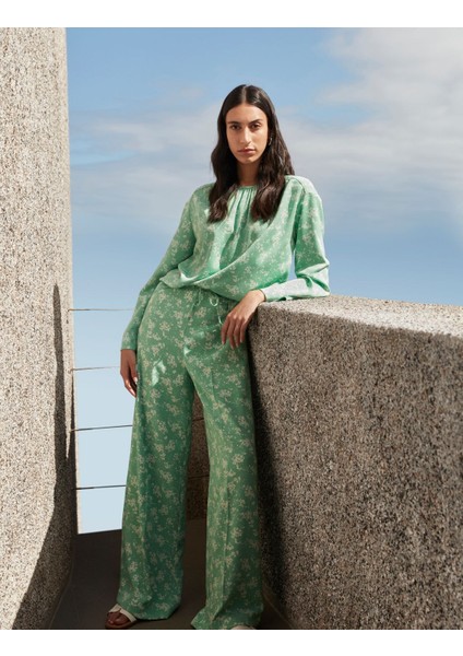 Çiçek Desenli Wide Leg Pantolon modelleri