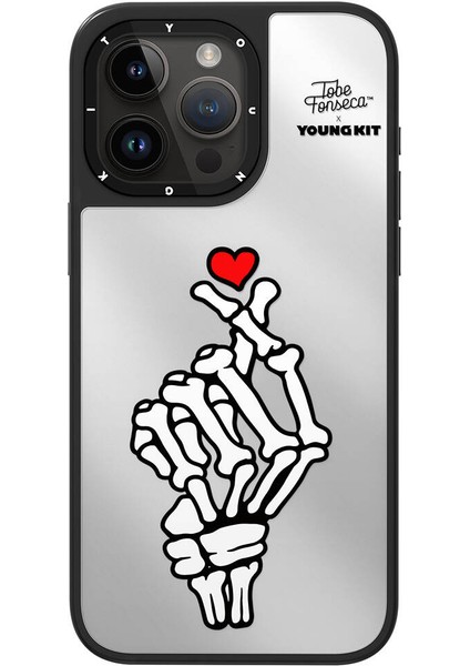 iPhone 15 Pro Uyumlu Kılıf Tobias Fonseca Tasarımlı Youngkit Mirror Kapak Siyah-Beyaz