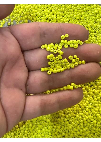 02 mm 50 gr Delikli Limon Sarısı Kum Boncuk Oya Yazma Takı Boncuğu