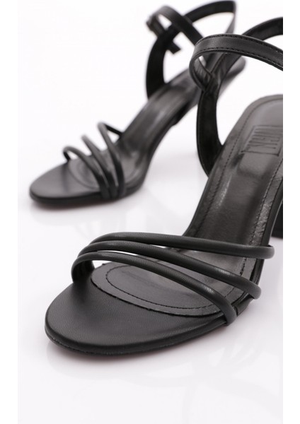 923 Kadin Şeritli Topuklu Ayakkabi fırsatları