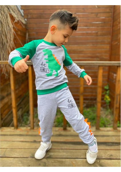 Dinozor Motif Ikiiplik Kumaş Çocuk Eşofman Mnk0564 modelleri