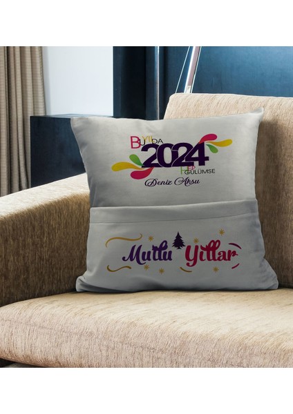 Kişiye Özel Yılbaşı Tasarımlı Organizer Kumanda ve Atıştırmalık Cepli Gri Kırlent Yastık, Yılbaşı Hediyesi- 5, Yeni Yıl Hediyeleri