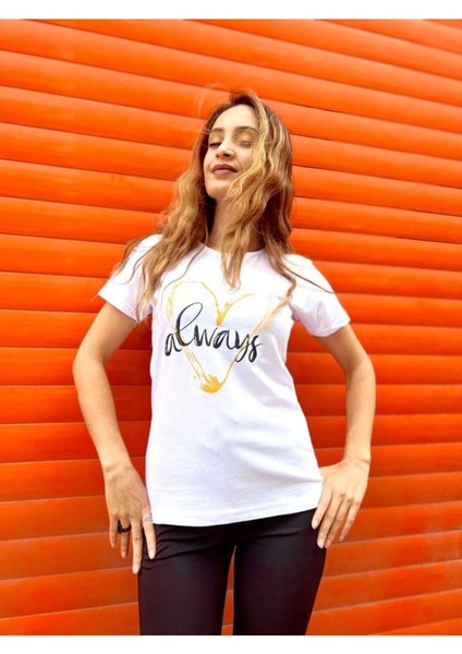 Beyaz Always Baskılı Semi Fitted Örme