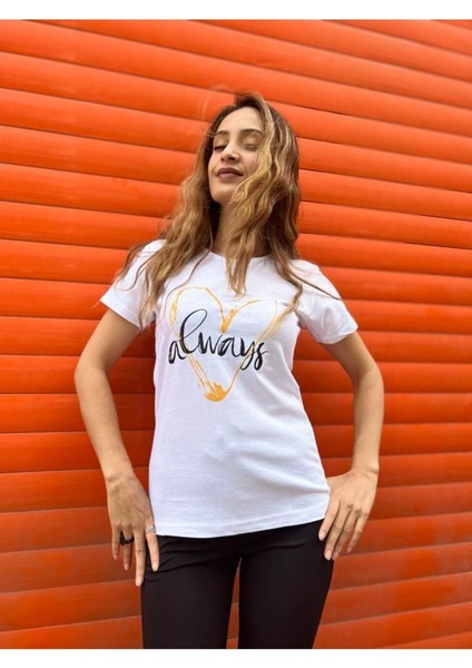 Beyaz Always Baskılı Semi Fitted Örme modelleri