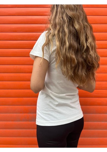 Beyaz Baykuş Baskılı Semi T-Shirt modelleri